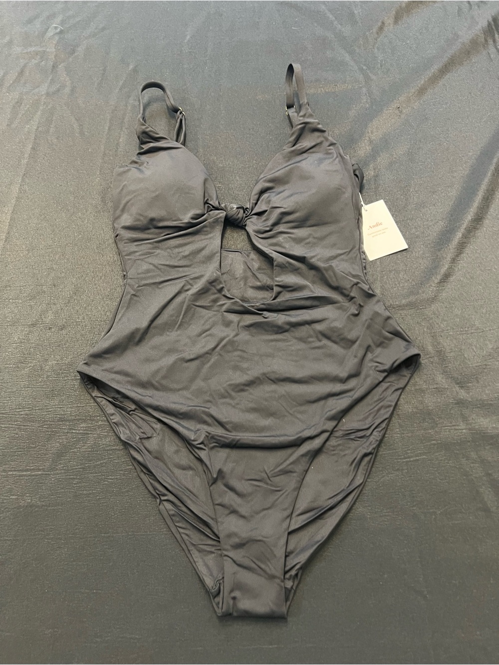 New with Tags Andie Swim Santorini Black Keyhole One Piece Swimsuit size Large